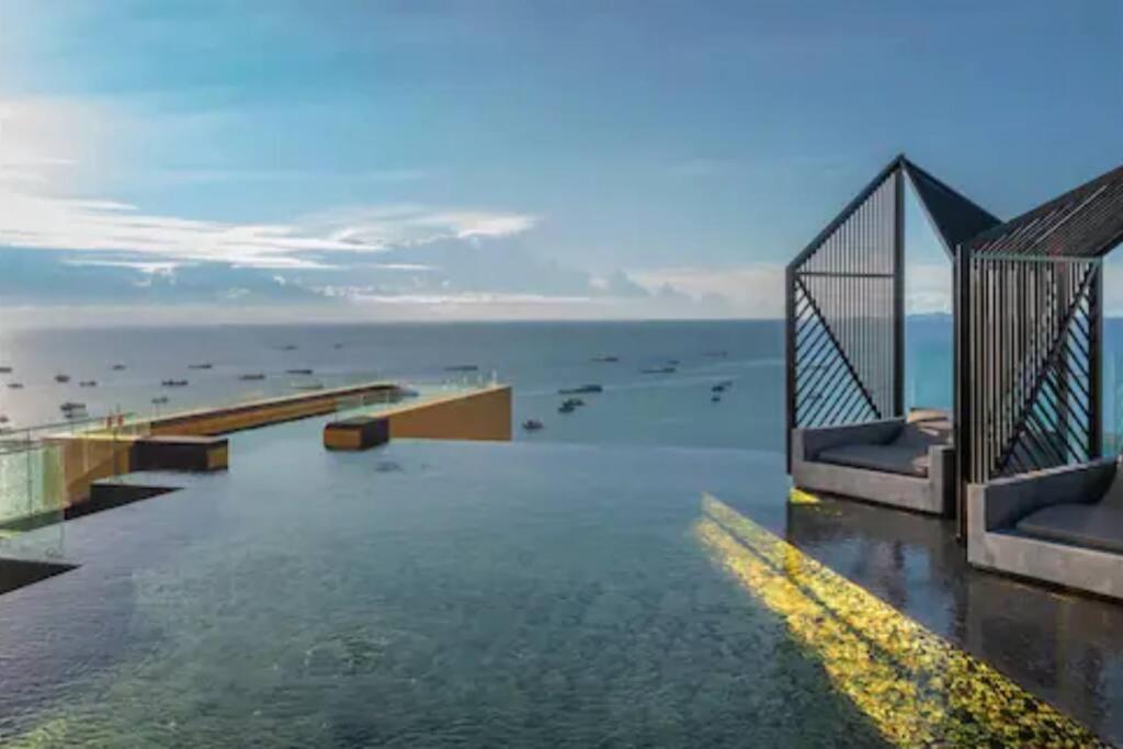 Edge Central Pattaya Seaview Residence Exterior photo